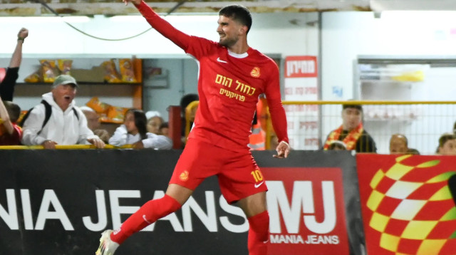 שחקן מ.ס. אשדוד מוחמד כנעאן (צילום: ברני ארדוב)