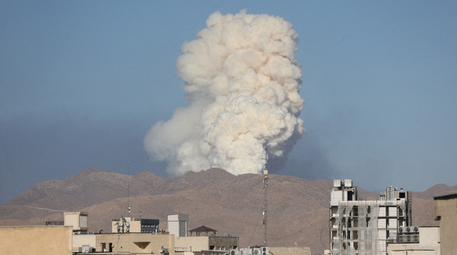 תקיפה באיראן (צילום: רויטרס)