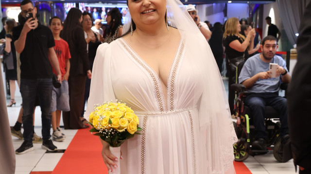 ענבל גלאם, "ההילולה 2" (צילום: רפי דלויה)