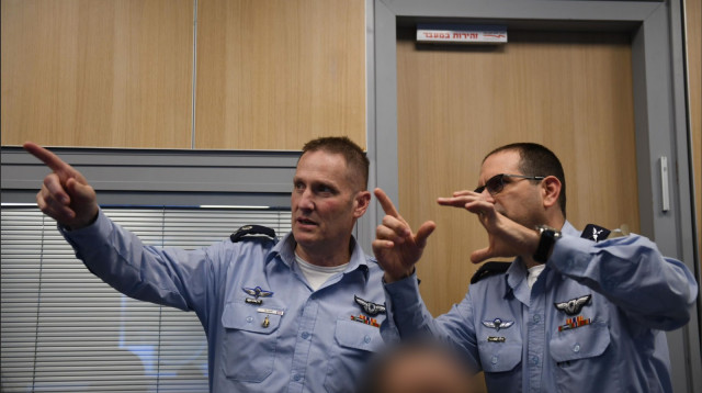 מפקד חיל האוויר, אלוף תומר בר בבור חיל האוויר במהלך התקיפות באיראן (צילום: דובר צהל)