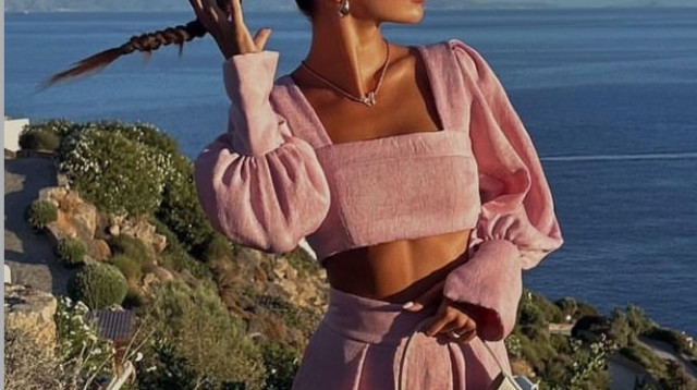 זוגתו של החלוץ (צילום: מסך אינסטגרם)