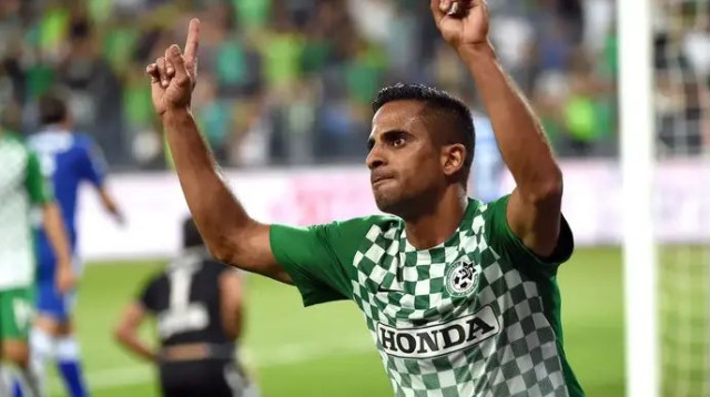 ידע ימים יפים במכבי חיפה. אייל משומר (צילום: ברני ארדוב)