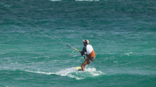 לא רק דרכון ואדרנלין: ביטוח נסיעות לחול שמתאים לפעילויות אתגריות (צילום: pexels)