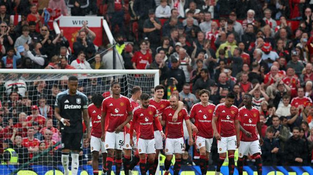 שחקני מנצ'סטר יונייטד (צילום: Matt McNulty)