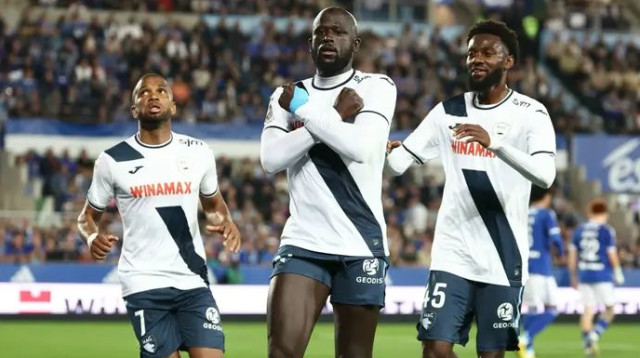 הפנדליסט השאיר את לה האבר בליגה. עבדולאי טורה (צילום: GettyImages, FREDERICK FLORIN/AFP)