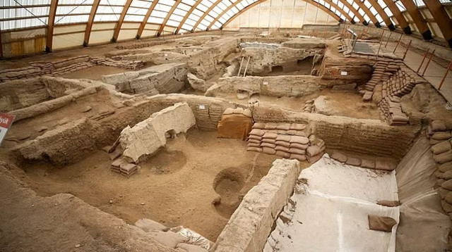 החפירות האריכואולוגיות בצ'טלהויוק (צילום: Anadolu via Getty Images)