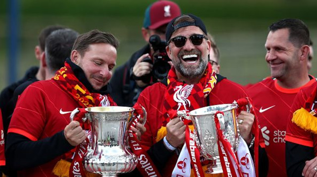 קלופ לצד לייינדרס (צילום: Jan Kruger)