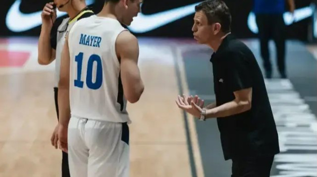 מבחן אחרון לפני שמינית הגמר. מאייר ואברהמי (צילום: אתר רשמי, אתר פיב"א)