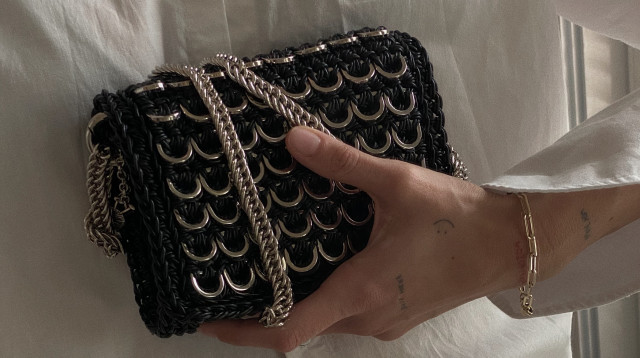 תיקים PROVE'M WRONG‏ (צילום: אניה מרטירוסוב)