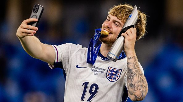 הארווי אליוט (צילום: BRANISLAV RACKO)