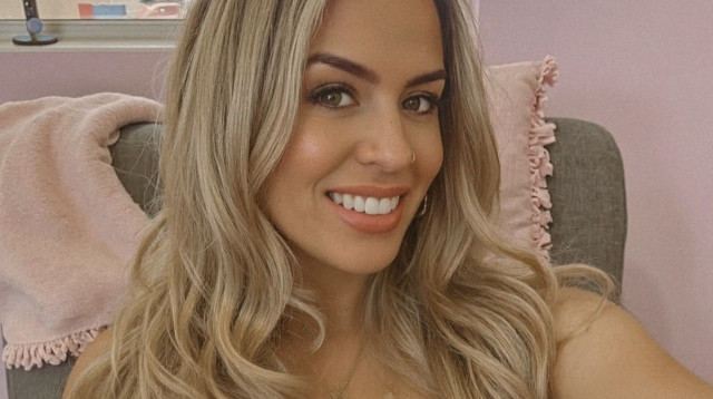 לוסי בנקס (צילום: צילום מסך מתוך האינסטגרם)