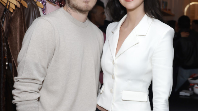 ברוקלין בקהאם ובת הזוג ניקולה (צילום: Stefanie Keenan/Getty Images for Revolve)