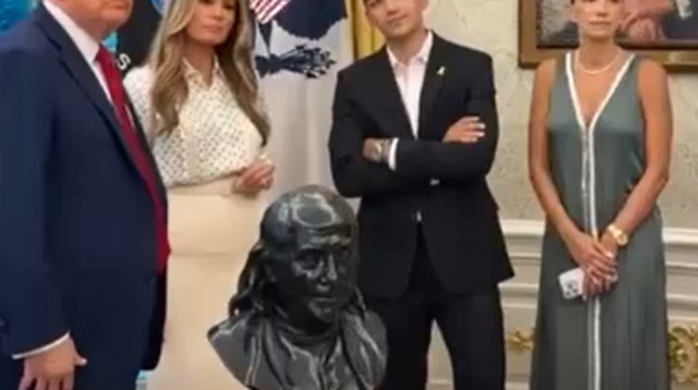 עידן אלכסנדר במפגש עם דונלד טראמפ (צילום: צילום מסך לפי סעיף 27א)