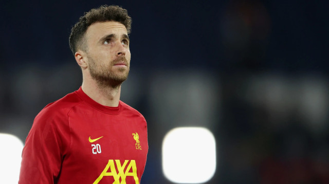 דיוגו ז'וטה במדי ליברפול (צילום: GettyImages, Soccrates Images)