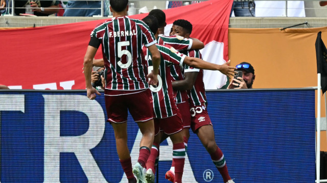 שחקני פלומיננזה חוגגים (צילום: GettyImages)