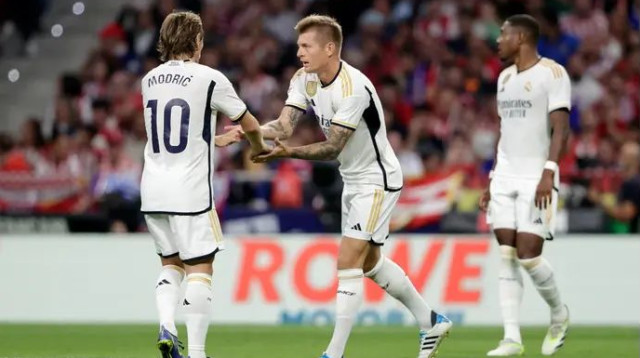 "פרס כבר אמר לאנצ'לוטי שהוא לא רוצה אותם יחד בהרכב". מודריץ' וקרוס (צילום: אימג'בנק  GettyImages, Soccrates Images)