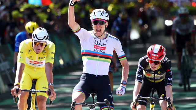 טאדיי פוגצ'אר רוכב אופניים סלובני (צילום: רויטרס)