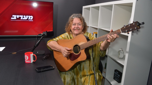 לאה שבת (צילום: אבשלום ששוני)