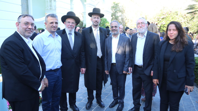 הצמרת הרבנית והעירונית של רמת גן  (צילום: דוד קשת)