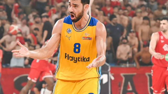 רפי מנקו, מכבי תל אביב (צילום: ברני ארדוב)