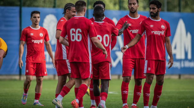 שחקני הפועל באר שבע (צילום: אתר רשמי, הפועל באר שבע)