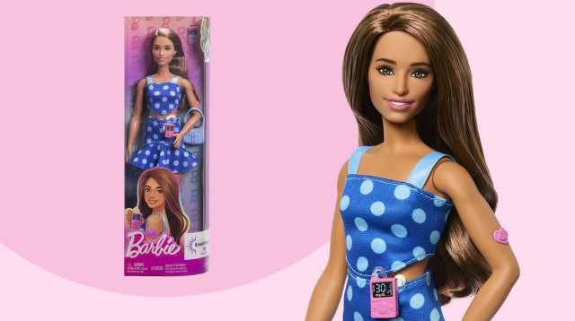 ברבי והסנסור. ניטור סוכר והזרקת אינסולין (צילום: Mattel)