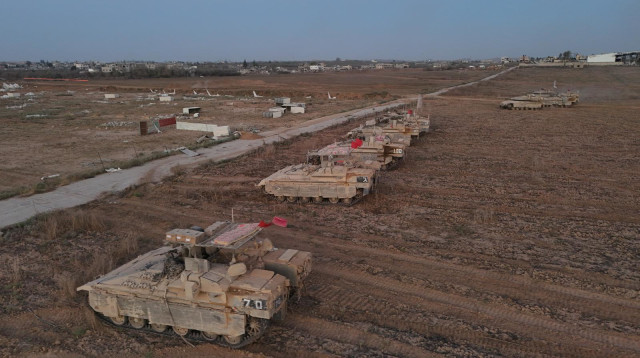 צק"ח גבעתי מתחיל בכיתור בית חאנון (צילום: דובר צהל)