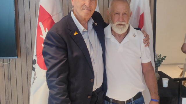 אלי טהר ואלי בן שם (צילום: ארגון יד לבנים)