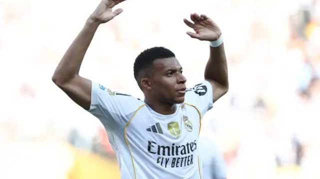 כיף לראות אותו חוגג. אמבפה (צילום: GettyImages)