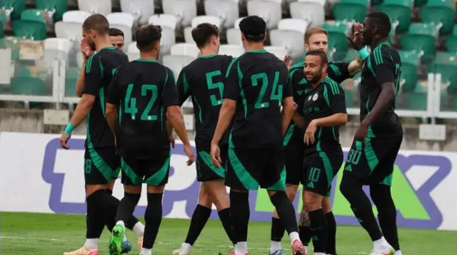 שני שערים מהירים. שחקני מכבי חיפה חוגגים (צילום: אתר רשמי, מכבי חיפה)