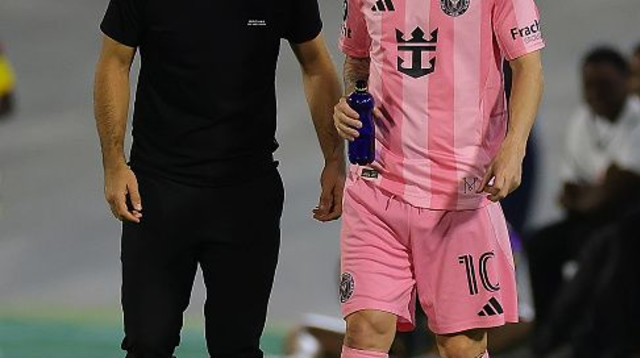 חאבייר מסצ'ראנו וליאו מסי (צילום: Kevin C. Cox)