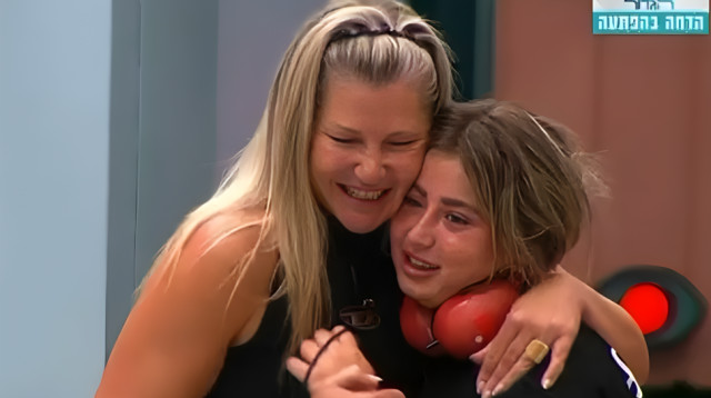 שלקה פוגשת את אמא שלה (צילום: באדיבות רשת 13)