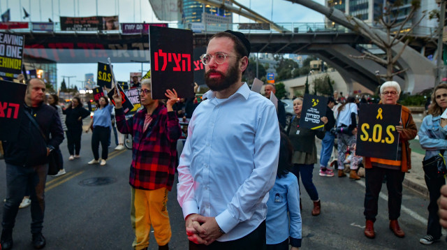 ישראל פריי (צילום: אבשלום ששוני)