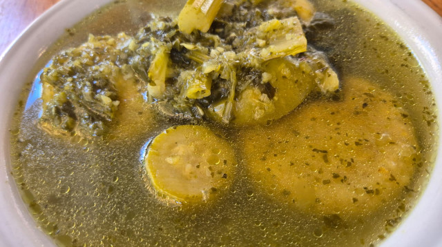 עזורה (צילום: ניר קיפניס)