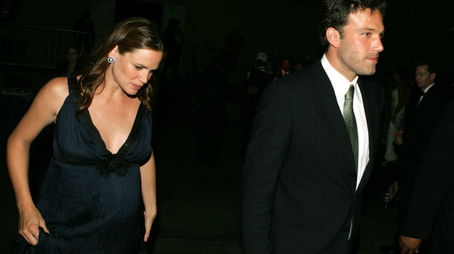 בן אפלק וג'ניפר גארנר (צילום:  Kevin Winter/Getty images)