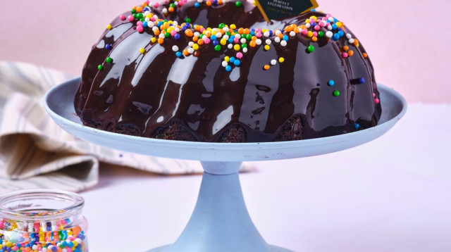 עוגת שוקולד ״ילדודס״, מאפה נאמן (צילום: גיל אבירם)