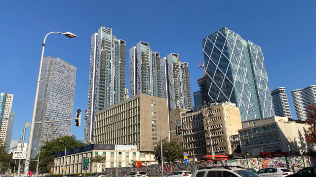 מגדלי מגורים גבעתיים. רמת גן. תל אביב (צילום: אבשלום ששוני)