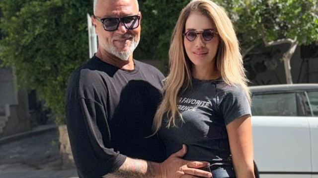 איציק זוהר ובת זוגו יפעת מחוץ לבית המשפט (צילום: פרטי)