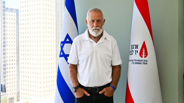 אלי טהר (צילום: פאולינה פטימר)