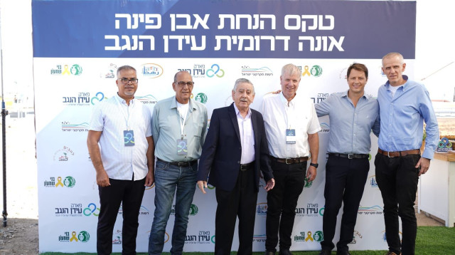 ינקי קווינט, אלעד ארזי, ניר זמיר, טלאל אלקרנאוי, דרור קראווני, עימאד אל-סאנע (צילום: רוני טובול - יאק סטודיו)