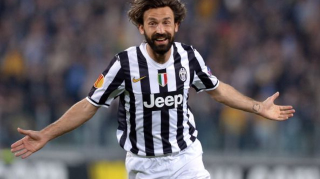 אנדראה פירלו במדי יובנטוס (צילום: Claudio Villa)