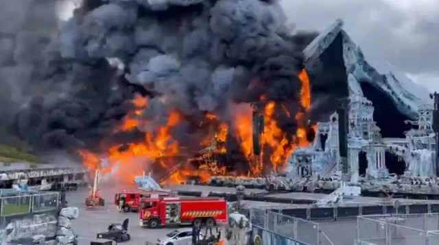 אתר השריפה בפסטיבל טומורולנד (צילום: רשתות חברתיות,רשתות שימוש לפי סעיף 27)