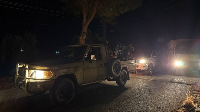 כוחות אל ג'ולאני בנסיגה מסווידא (צילום: רשתות ערביות)