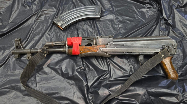 נשק מסוג קלאצ'ניקוב - אילוסטרציה  (צילום: דוברות המשטרה)