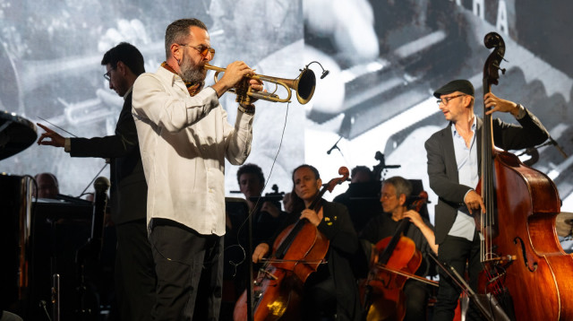 אבישי כהן בפסטיבל ישראל (צילום: חיים יפים)