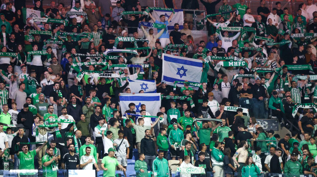 אוהדי מכבי חיפה (צילום: דני מרון)