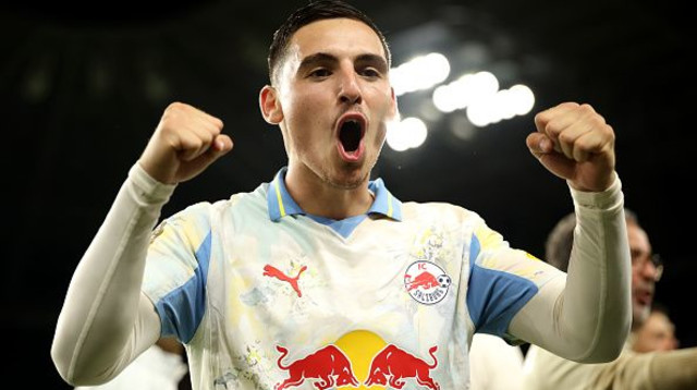 אוסקר גלוך (צילום: Jared C. Tilton - FIFA/FIFA via Getty Images)