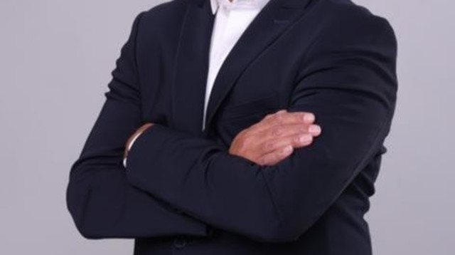 ברק סרי (צילום: סטודיו תומאס)