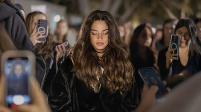 "אני נועה קירל" (צילום: פיני סלוק)