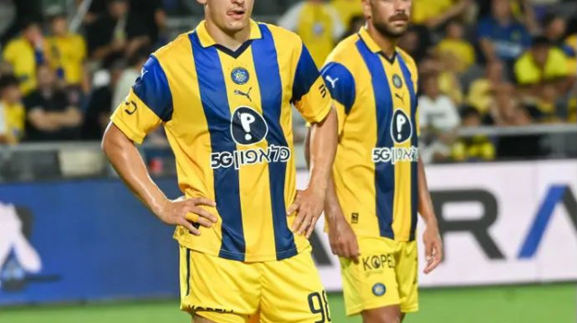 מי מהם יפתח? ניקולאסקו ורז שלמה (צילום: ברני ארדוב)